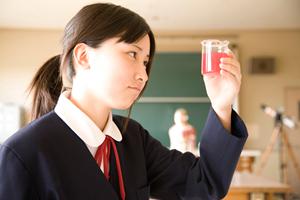 食事や健康面のサポートも万全の予備校